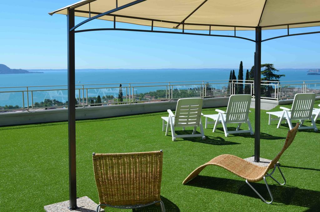 Residence Il Poggio Al Sole 托斯科拉诺-马德尔诺 外观 照片