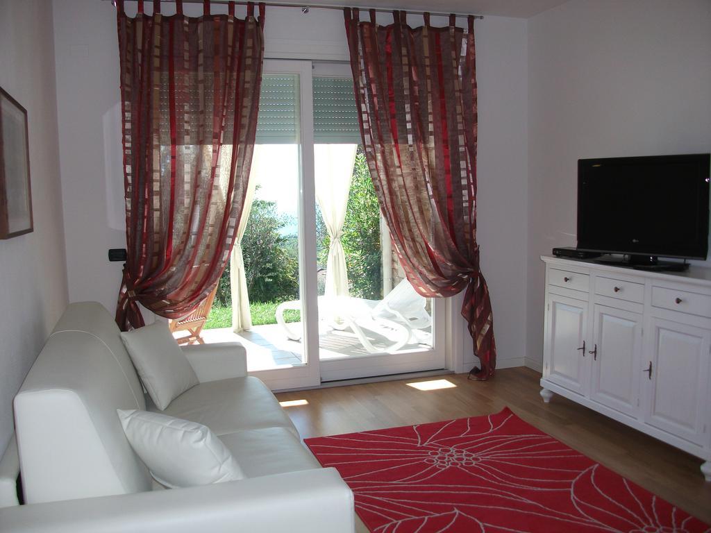 Residence Il Poggio Al Sole 托斯科拉诺-马德尔诺 客房 照片